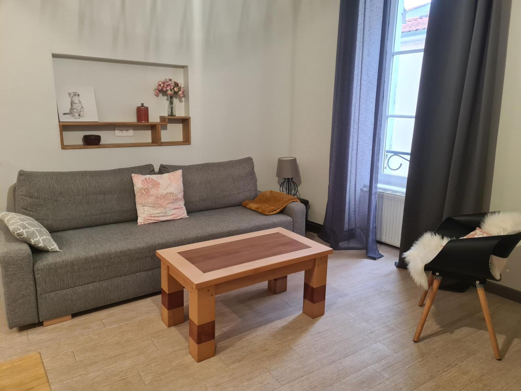 Appartement Hyper-Centre Issoire Extérieur photo